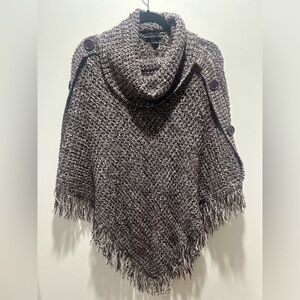 INC one size burgundy poncho turtle neck styled, button shoulder accents, fringe
